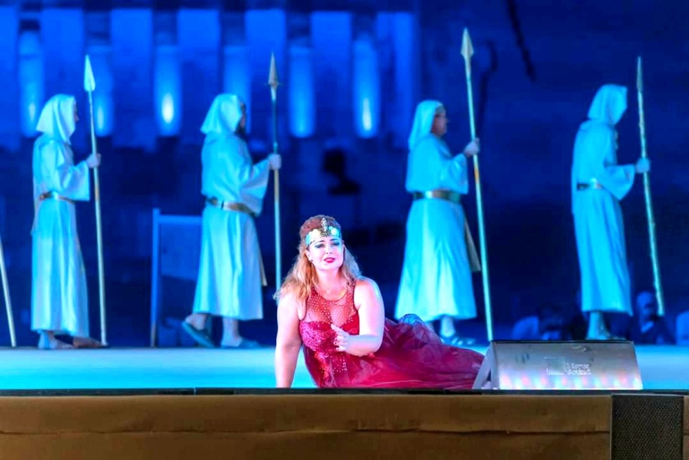 Amneris — LUXOR
